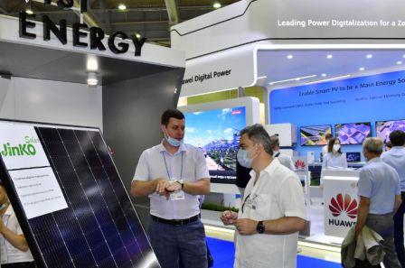 В ЦВК «Экспоцентр» сегодня открылись международная выставка и форум «Возобновляемая энергетика и электротранспорт» - RENWEX 2021.